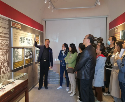 0d58a42f9406460fb157b898b17ef21c.jpg 中医系党校党史教育3.jpg